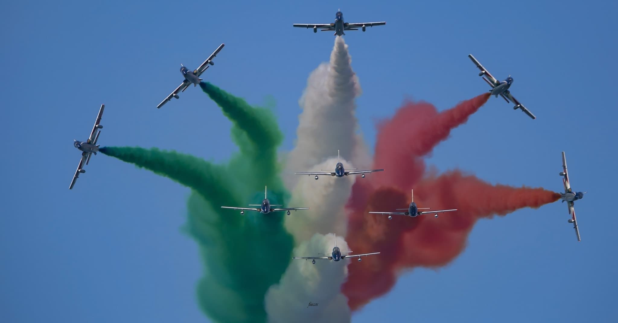 Le Frecce Tricolori arrivano sull'alto Jonio per i 100 anni dell'Aeronautica militare italiana. Ecco dove e quando