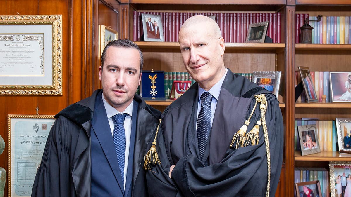 Picchiava la compagna e vessava i familiari: uomo condannato a tre anni di reclusione