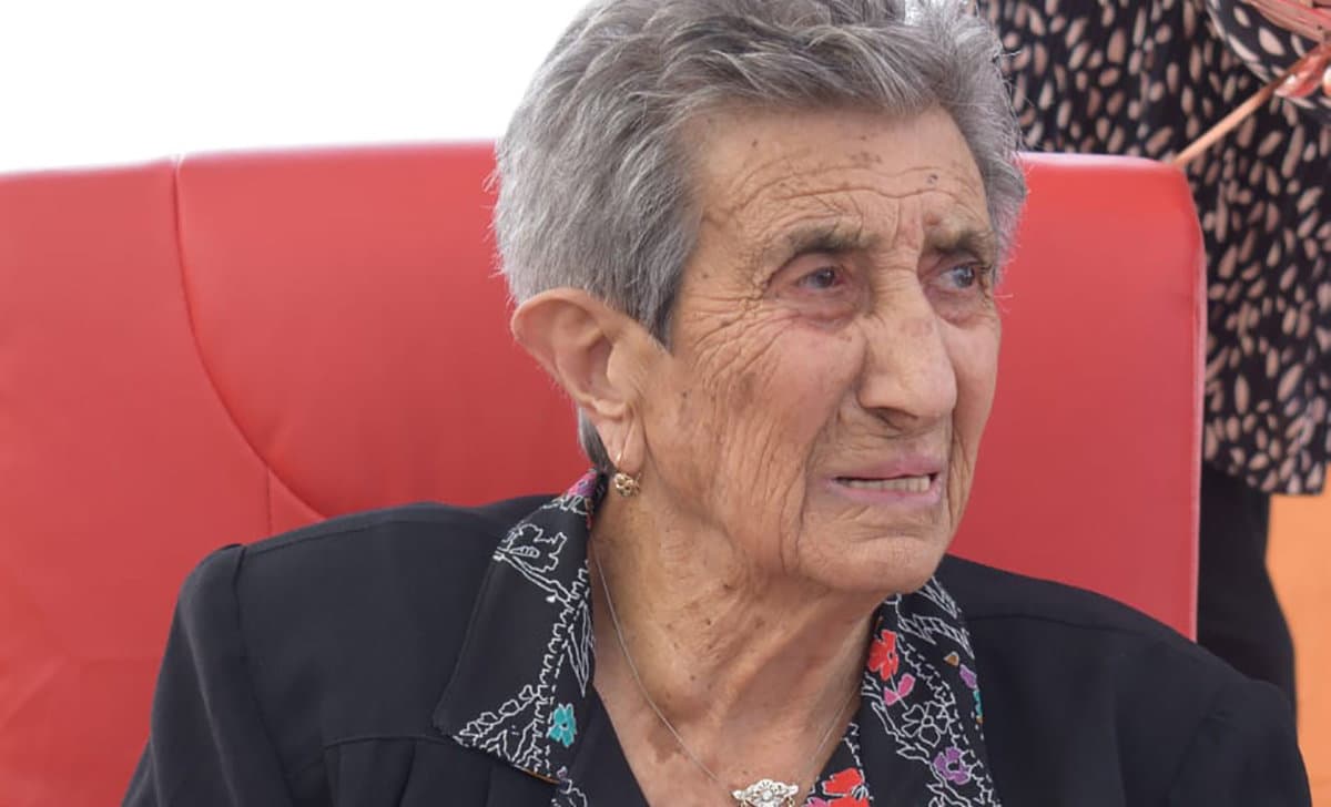 Grande festa per Nonna Antonia che porta magistralmente sulle spalle il “peso” di ben 102 anni