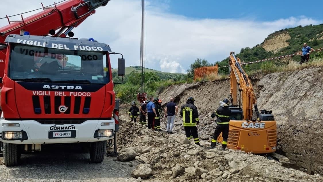 Incidente sul lavoro a Rocca Imperiale: perde la vita un operaio di 38 anni