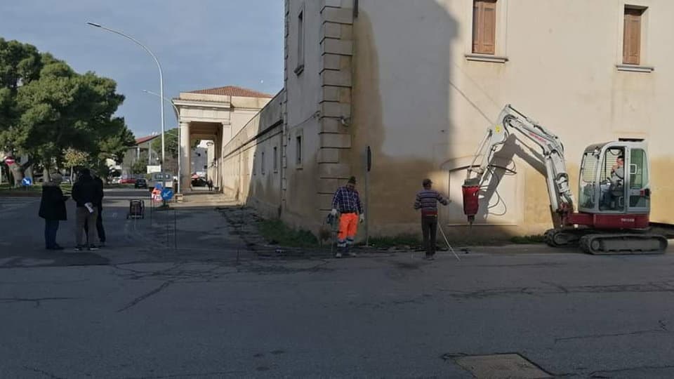 Schiavonea, Quadrato Compagna: lavori sospesi per interventi di Enel
