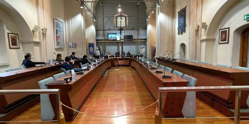 Corigliano-Rossano: convocato per domani il Consiglio comunale