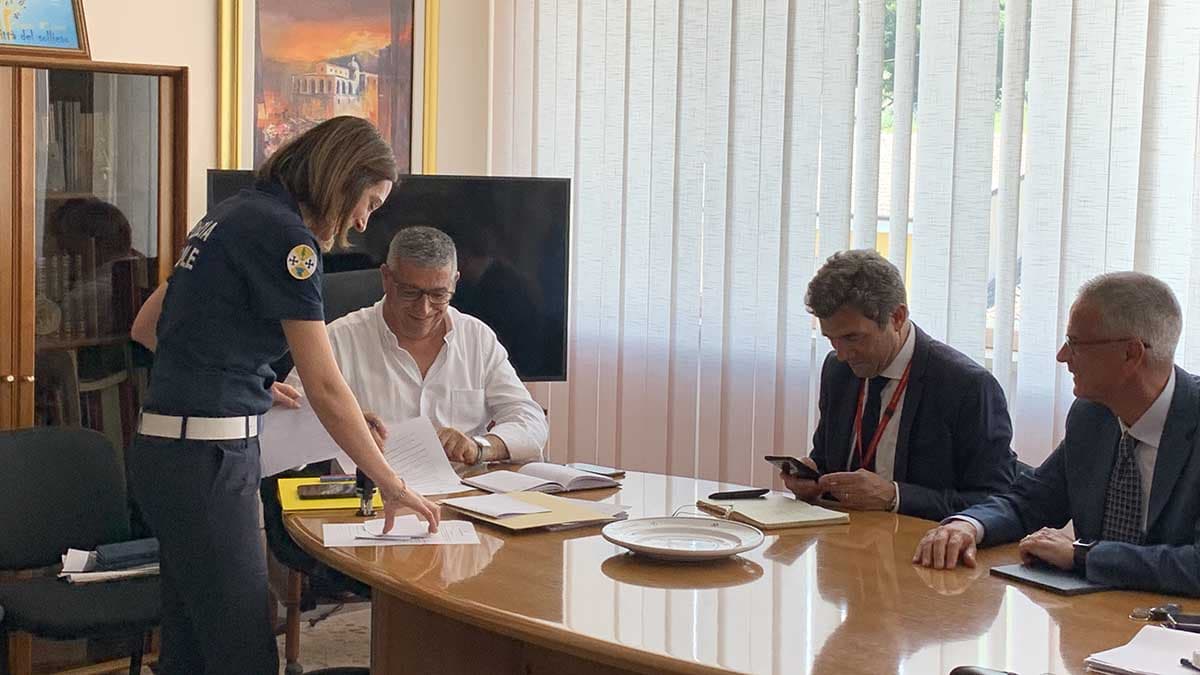 Cassano Jonio: rinviata la chiusura dei passaggi a livello