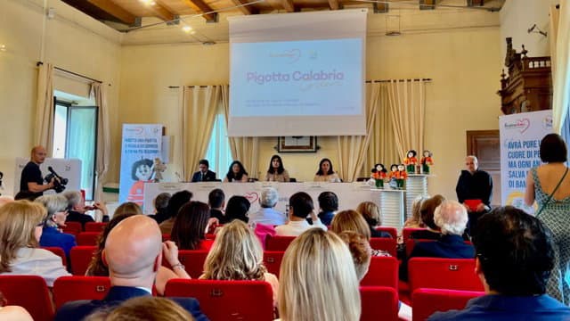 Riuscitissimo l’evento “Pigotta Calabria Green” tra solidarietà, artigianato e infanzia