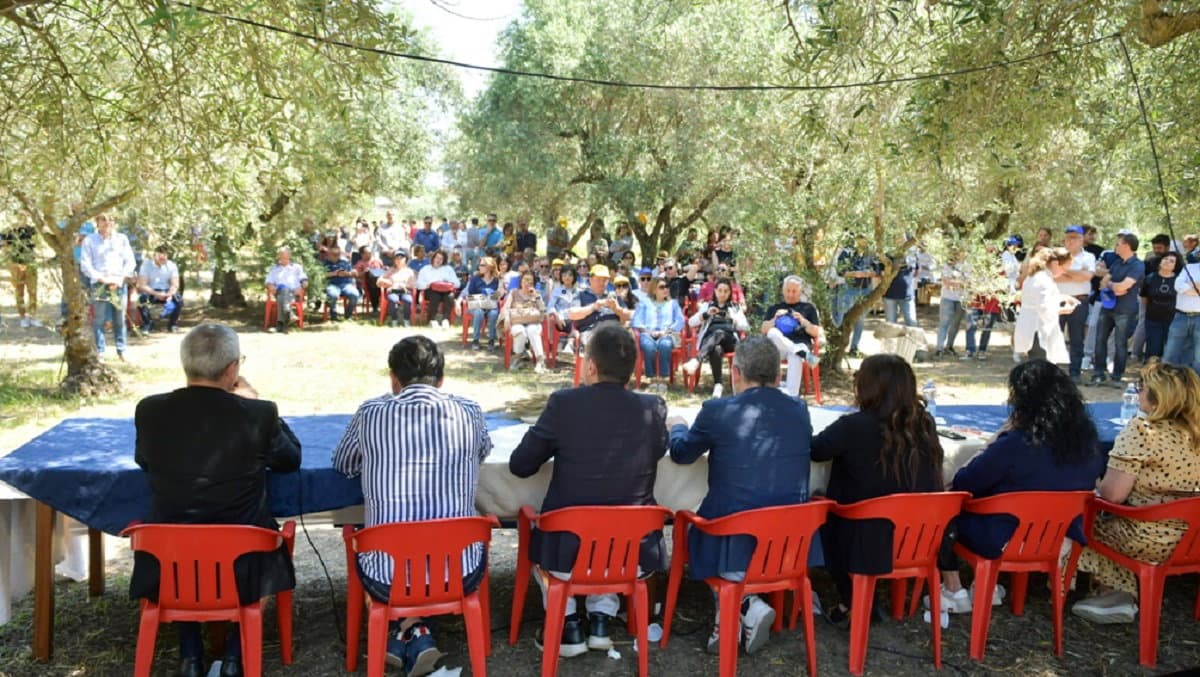 Corigliano-Rossano: il Majorana in festa tra grano, ulivi e farfalle