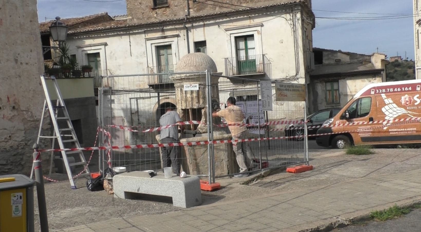 Il quartiere di San Nico in festa per il restyling della Fontana della Fertilità