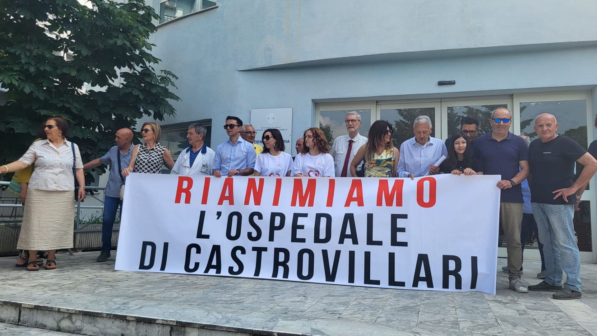 Terzo sit-in allo spoke di Castrovillari per il reparto di Bronco-pneumologia