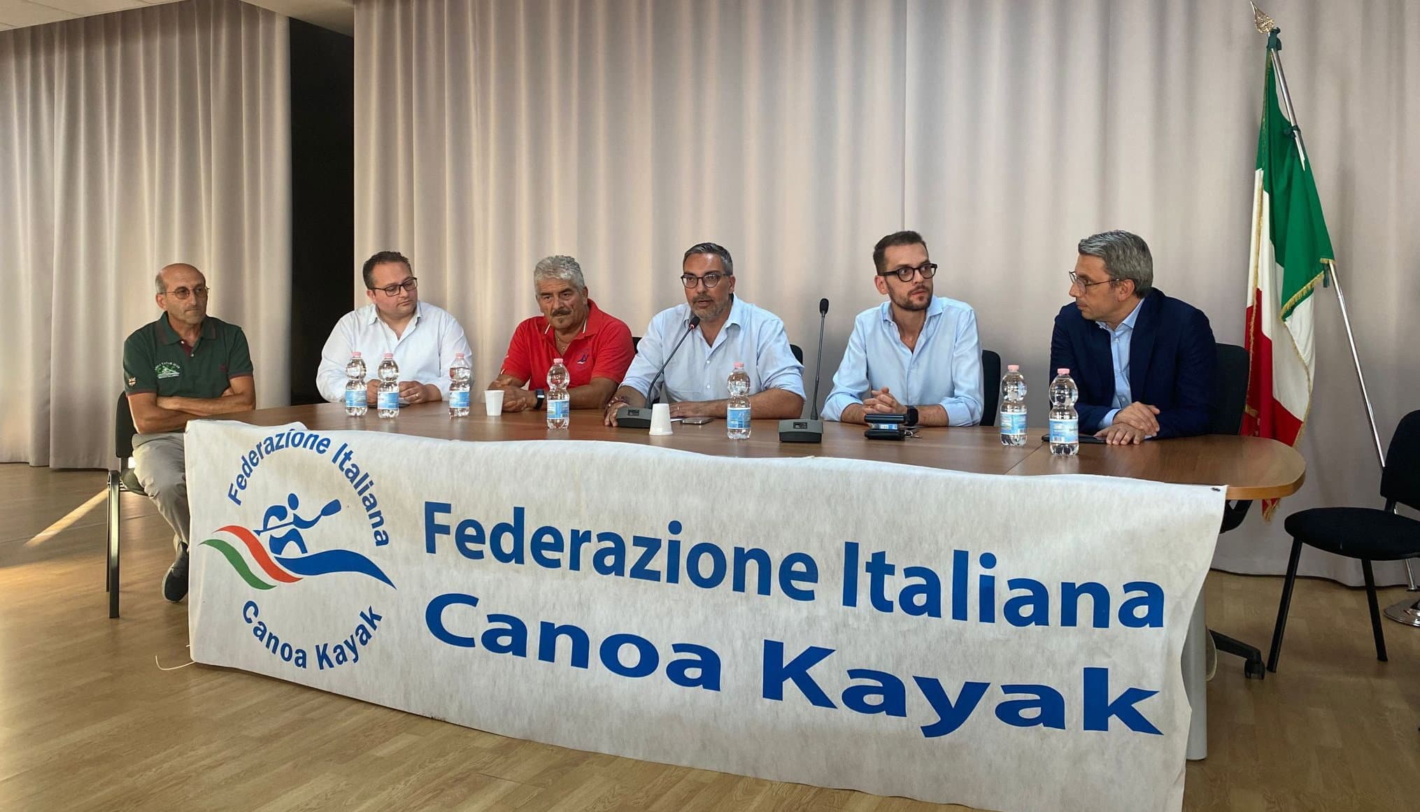 Mormanno: due intensi week end di sport acquatici per il rilancio del pantano