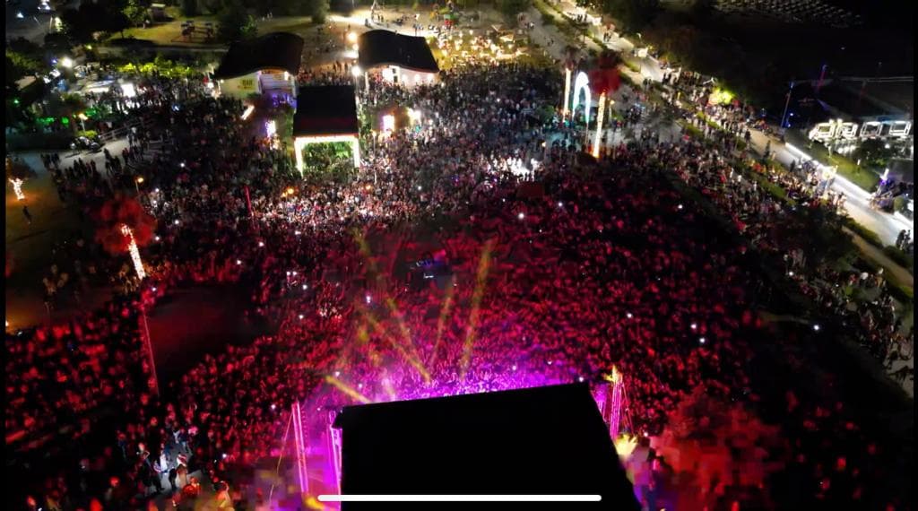 Il Deejay time fa scatenare Corigliano-Rossano