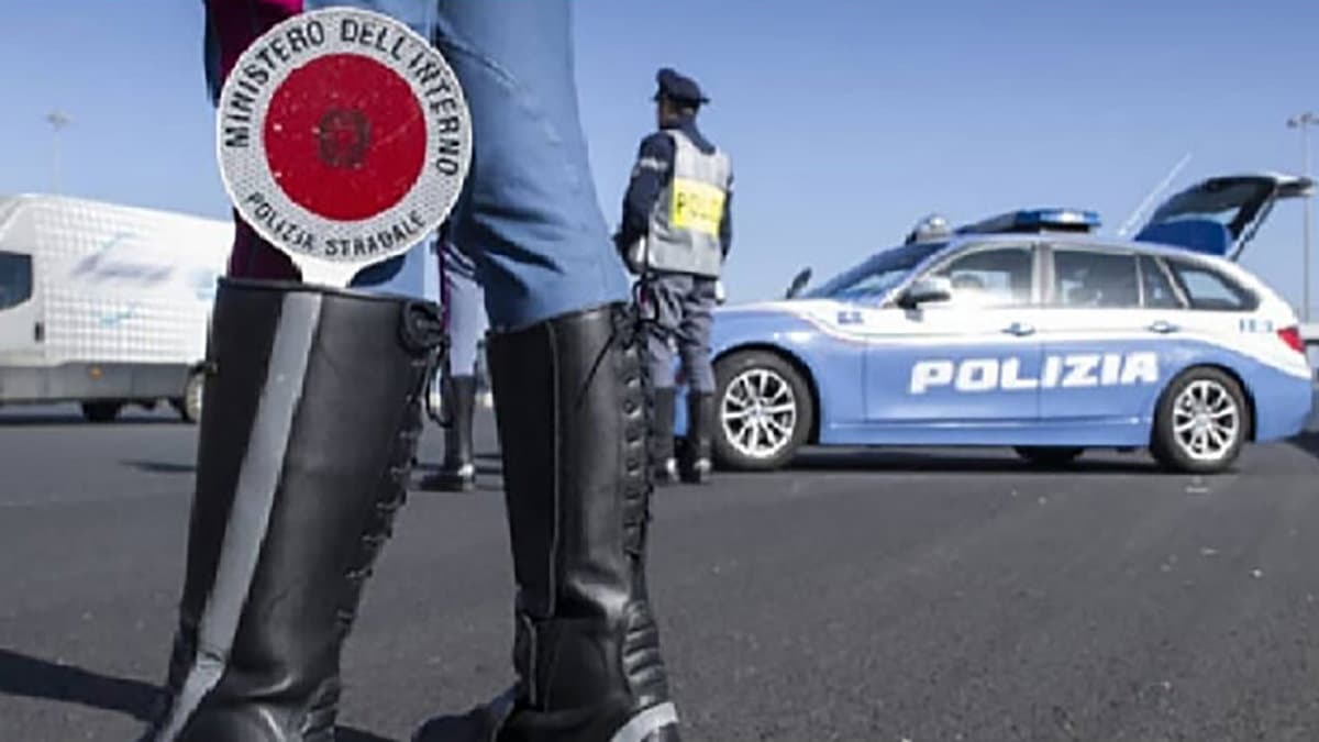 Automobilista rifiuta il test antidroga: patente ritirata, sequestrata l’auto e pure un taglierino