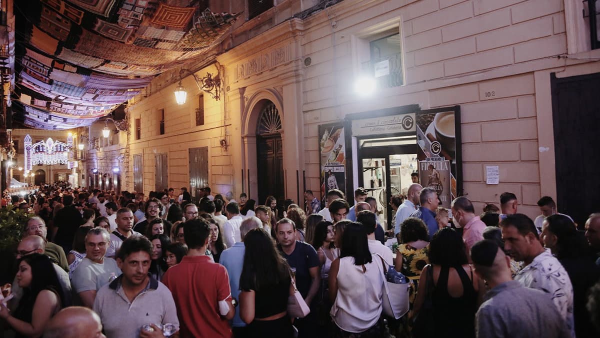 Daniele Silvestri e The Kolors a Co-Ro, piazza Steri o piazza Noce? La risposta nelle prossime ore