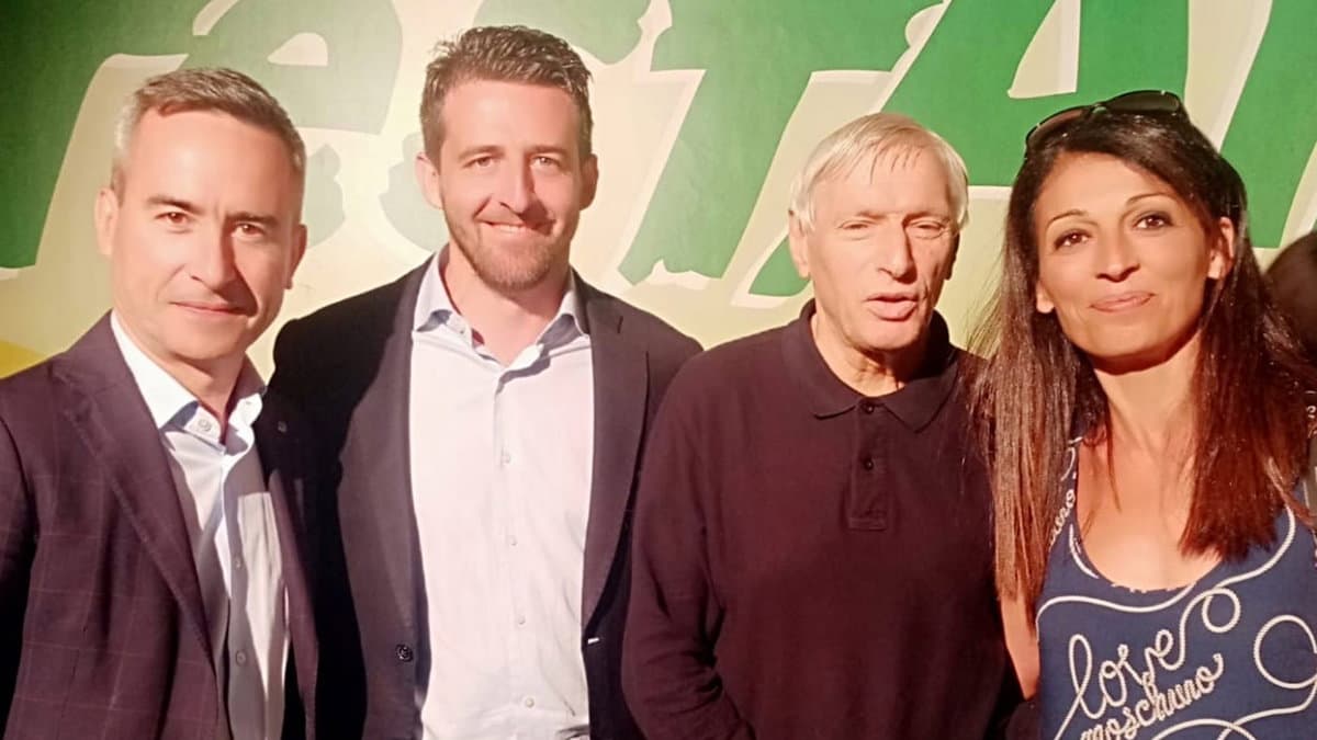 Il sindaco di Co-Ro premiato da Libera e Legambiente per l'impegno contro l’abusivismo