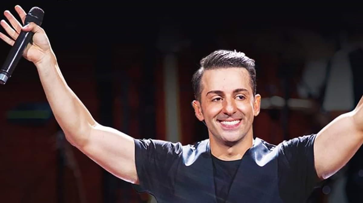 Domani a Co-Ro il "Bis!" di Francesco Cicchella al teatro Maria De Rosis