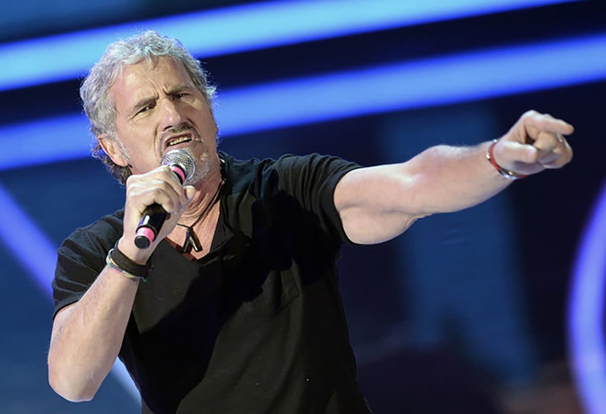 Adriano Pappalardo sarà protagonista di un concerto cult a San Lorenzo Bellizzi
