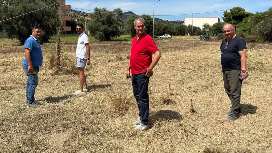 Cariati avrà un palazzetto dello sport e una fermata autobus più centrale