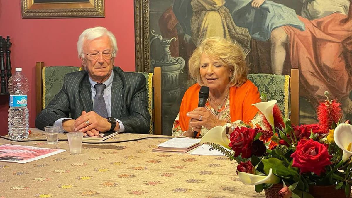 Arte e musica in piazza Steri per la presentazione del libro “Una famiglia armena”
