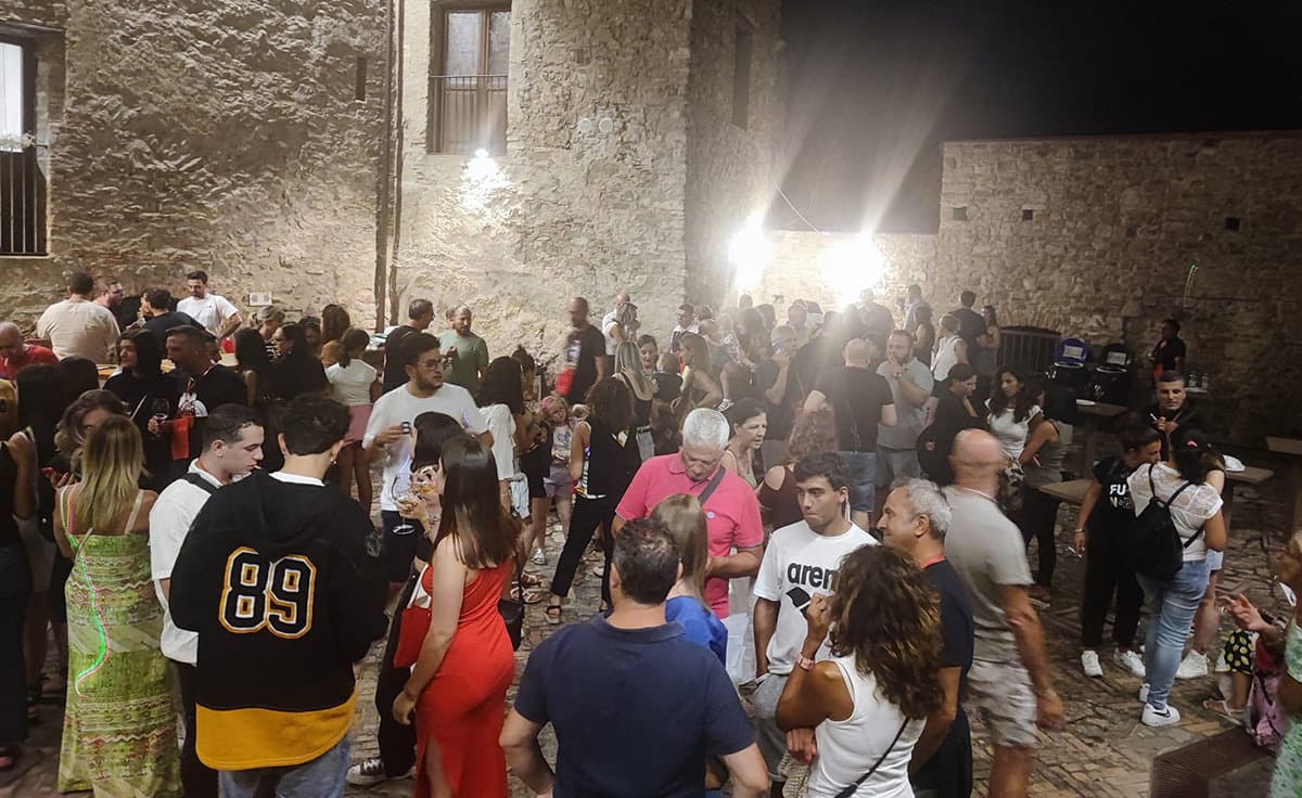 Grandissimo successo per la terza edizione di "Vincanta" nella splendida cornice del Castello di Oriolo
