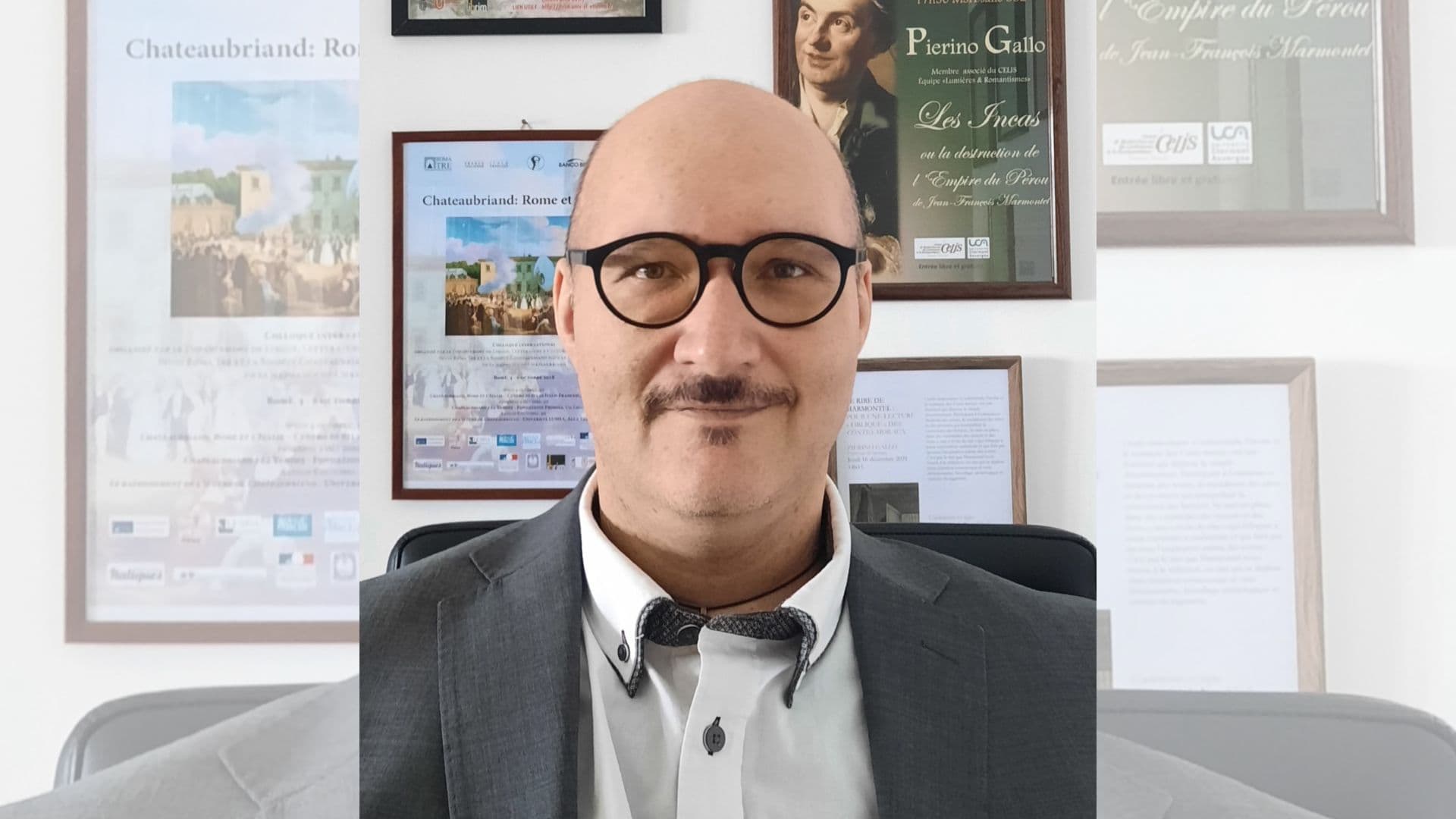 I complimenti del sindaco Aurelio al prof Gallo nuovo Cavaliere dell'Ordine delle Arti e delle Lettere