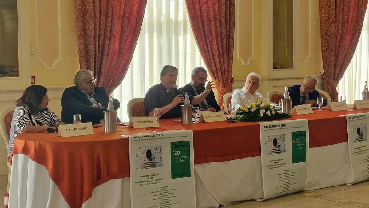 Presentato con successo a Cerchiara il libro di Carlo Borgomero "Sud – Il Capitale che serve"