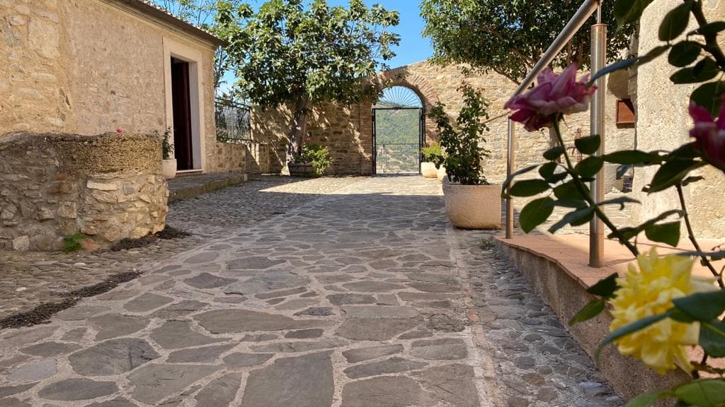 A Roseto Capo Spulico "Innesti di futuro: Paesi che erano, Paesi che saranno"