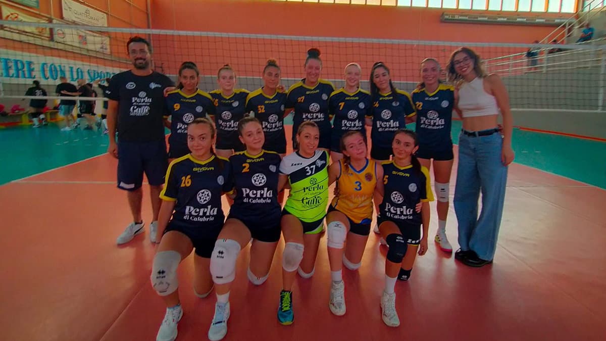 VOLLEY - Il Campionato di serie C femminile comincia con una vittoria netta per Rossano