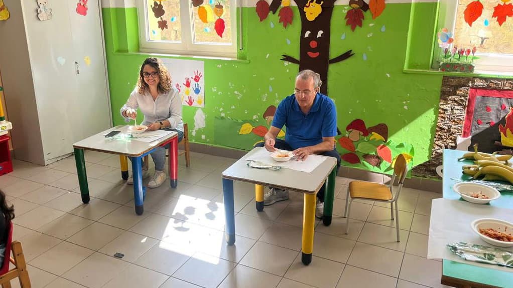 Nelle scuole di Cariati è partito il nuovo servizio mensa