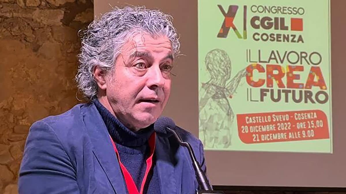 Il governo Meloni «ha peggiorato le condizioni di vita delle persone. Serve uno sciopero generale»
