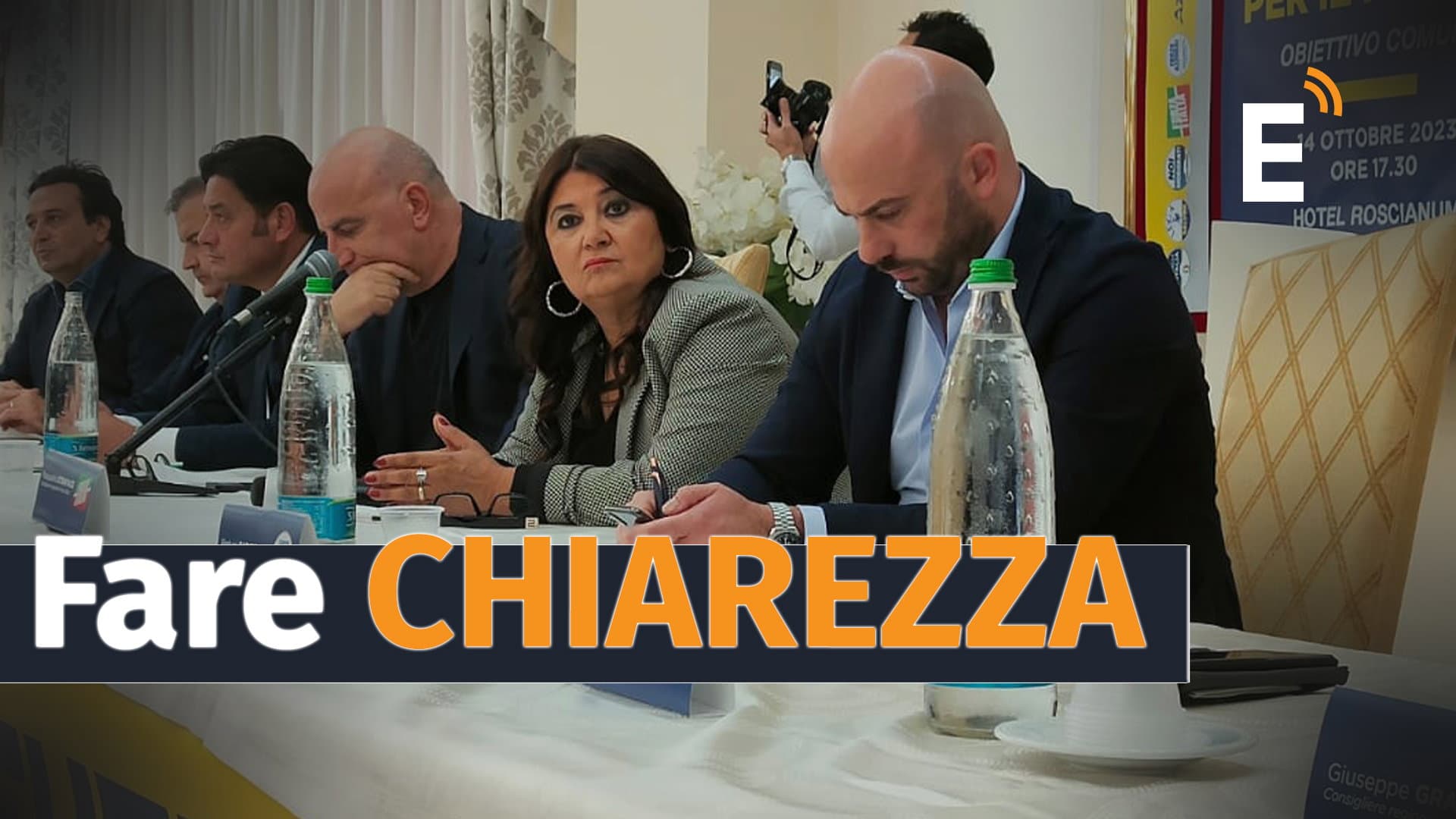 Il Centro Destra a Co-Ro con un partito che sta con un piede qua e uno di là...