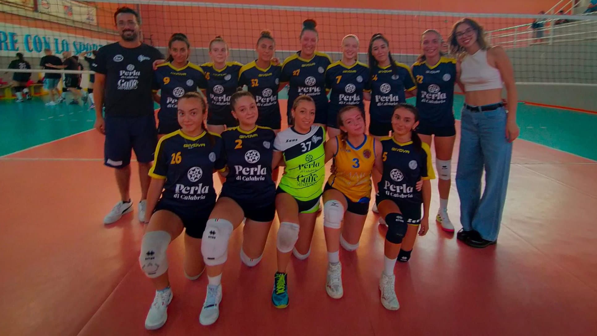 VOLLEY - La Caffè San Vincenzo bella e vincente: ancora un successo per le bizantine