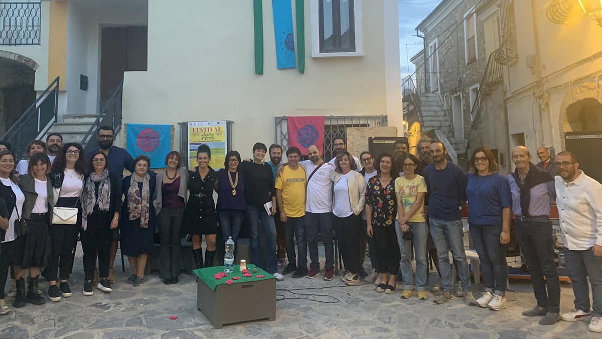 Successo del Festival "Innesti di Futuro – Paesi che erano, Paesi che saranno" a Roseto