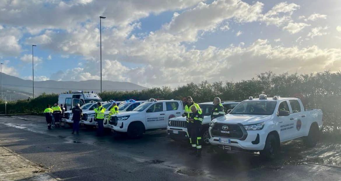 Maltempo: squadra Protezione Civile Calabria arrivata in Toscana
