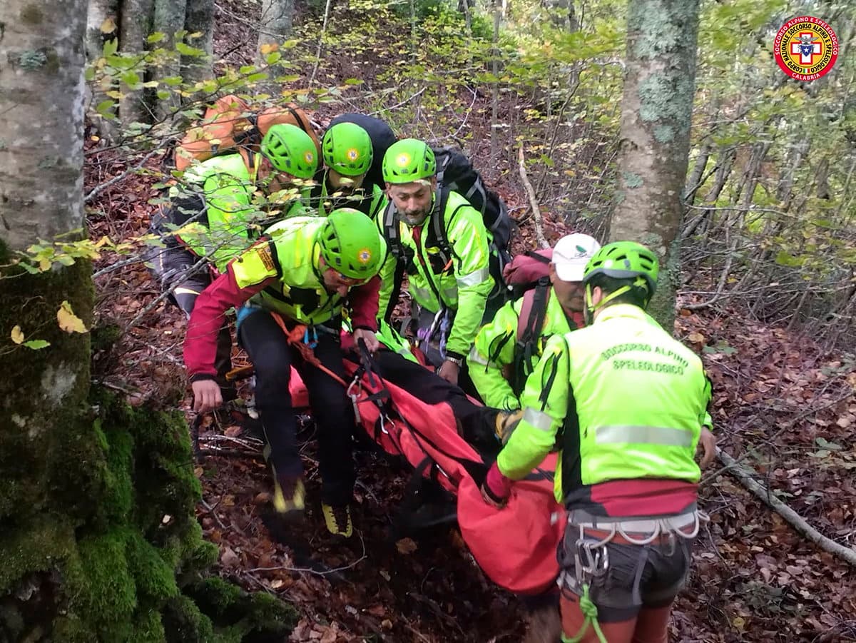 Soccorso alpino impegno a Camigliatello per fornire il primo soccorso dei dispersi