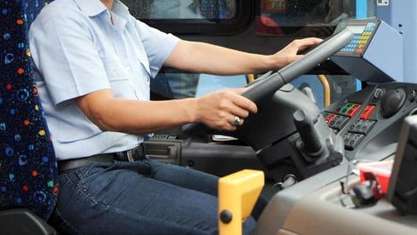 Cgil Flit e Faisa Cisal a sostegno dell'autista aggredito: «Urge una maggiore sicurezza sul lavoro»