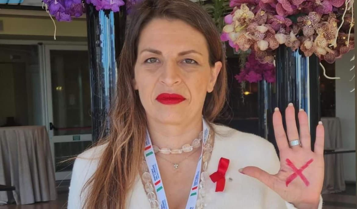 Gentile: «Aiutare le donne che hanno subito violenze a ripartire»