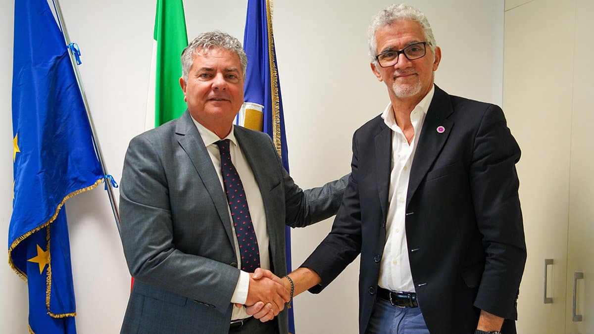 Stop alle barriere, in Calabria una legge per la piena accessibilità delle persone sorde alla vita collettiva
