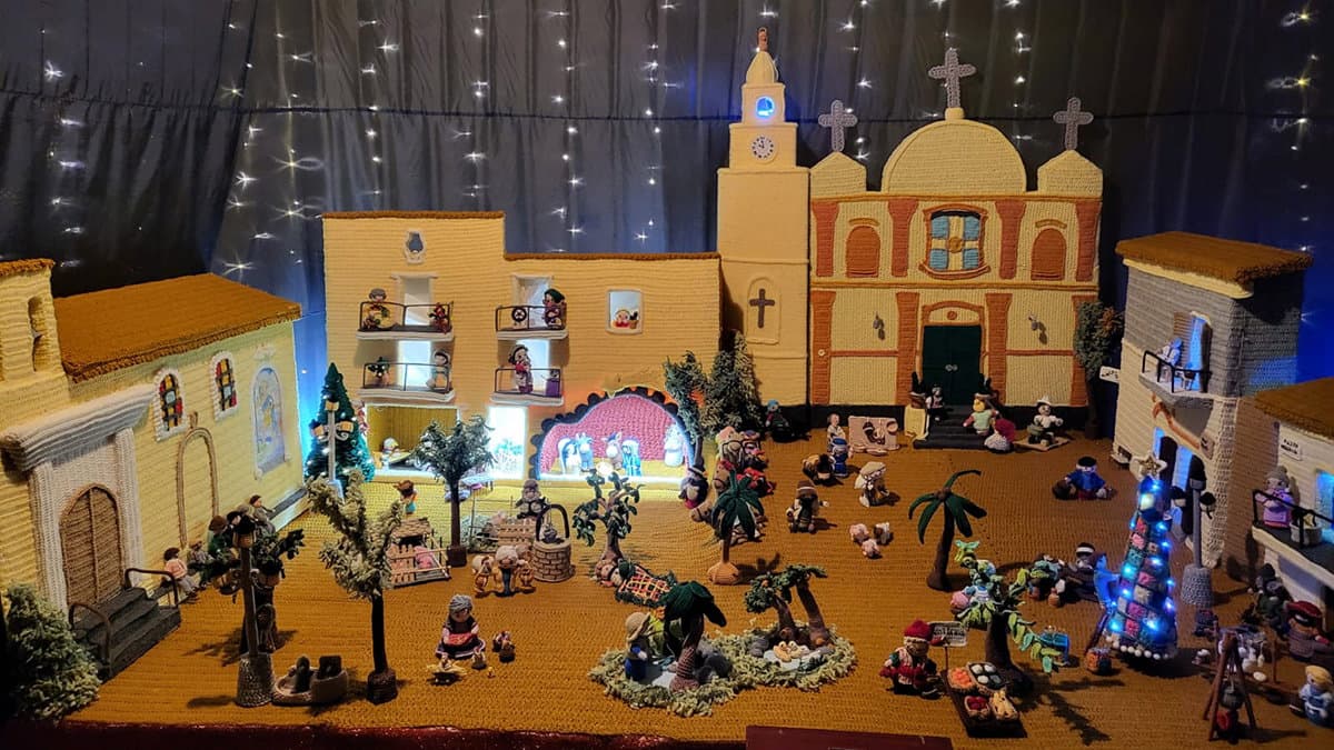 Il presepe all'uncinetto di Calopezzati: un'opera d'arte che lascia senza fiato