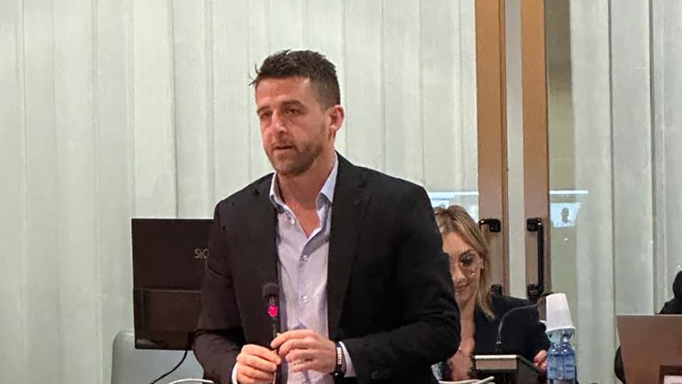Corigliano-Rossano, il sindaco Flavio Stasi ritorna sulla questione del "dimensionamento scolastico"