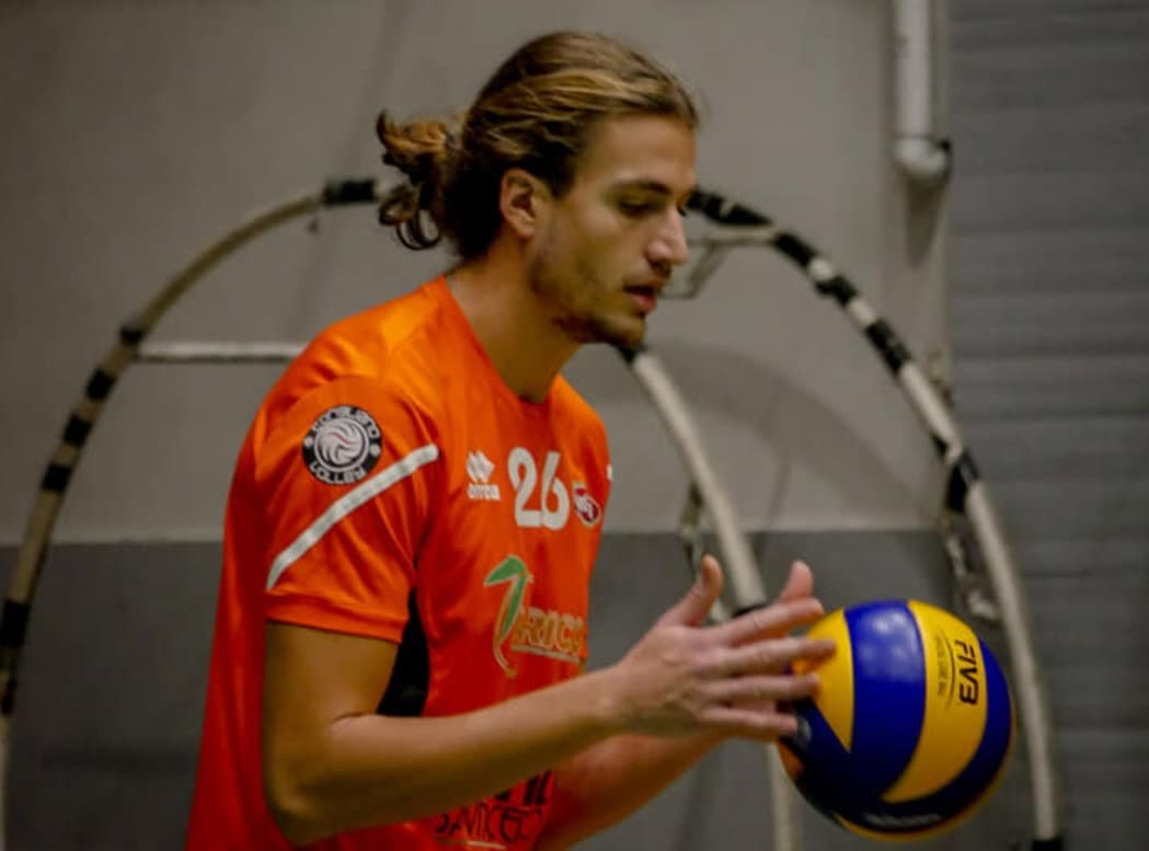 VOLLEY - Corigliano-Rossano, vittoria spettacolare per la serie C metre sconfitta per la serie D