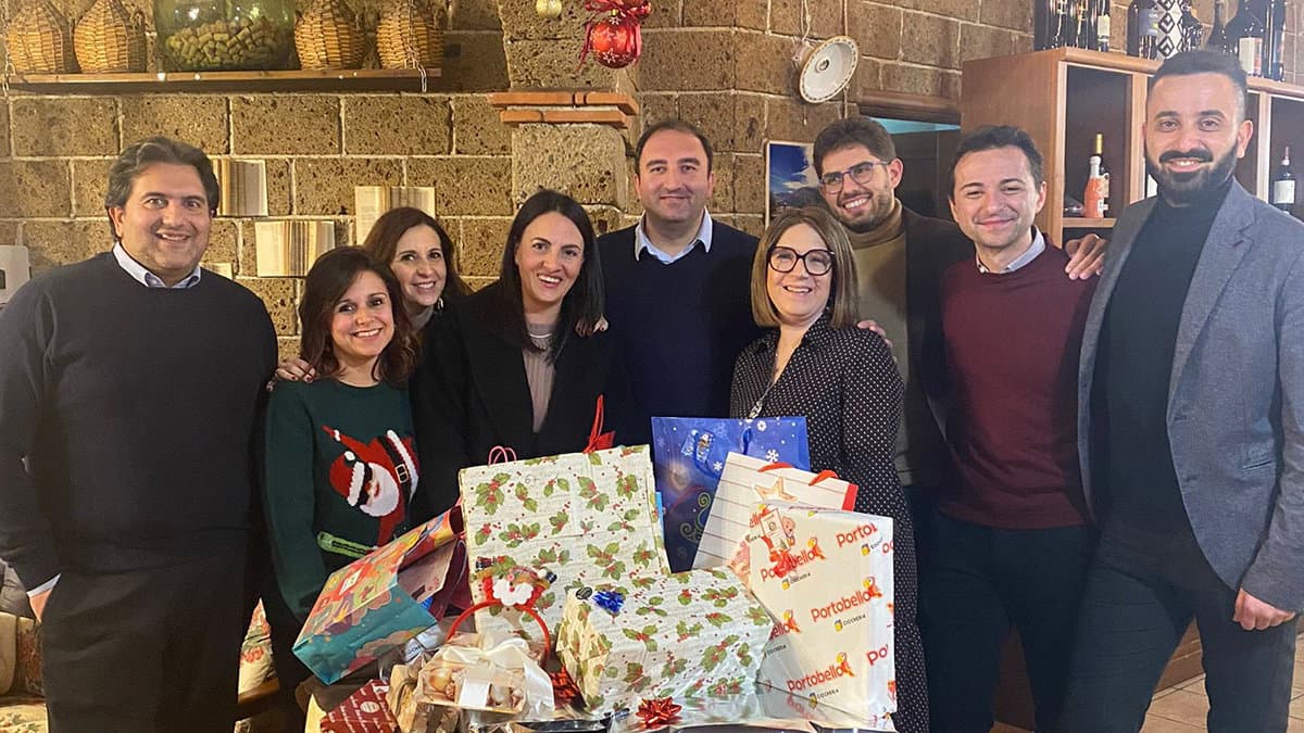 Cena di Natale all'insegna della solidarietà per la sezione di Castrovillari dell’Associazione Italiana Giovani Avvocati