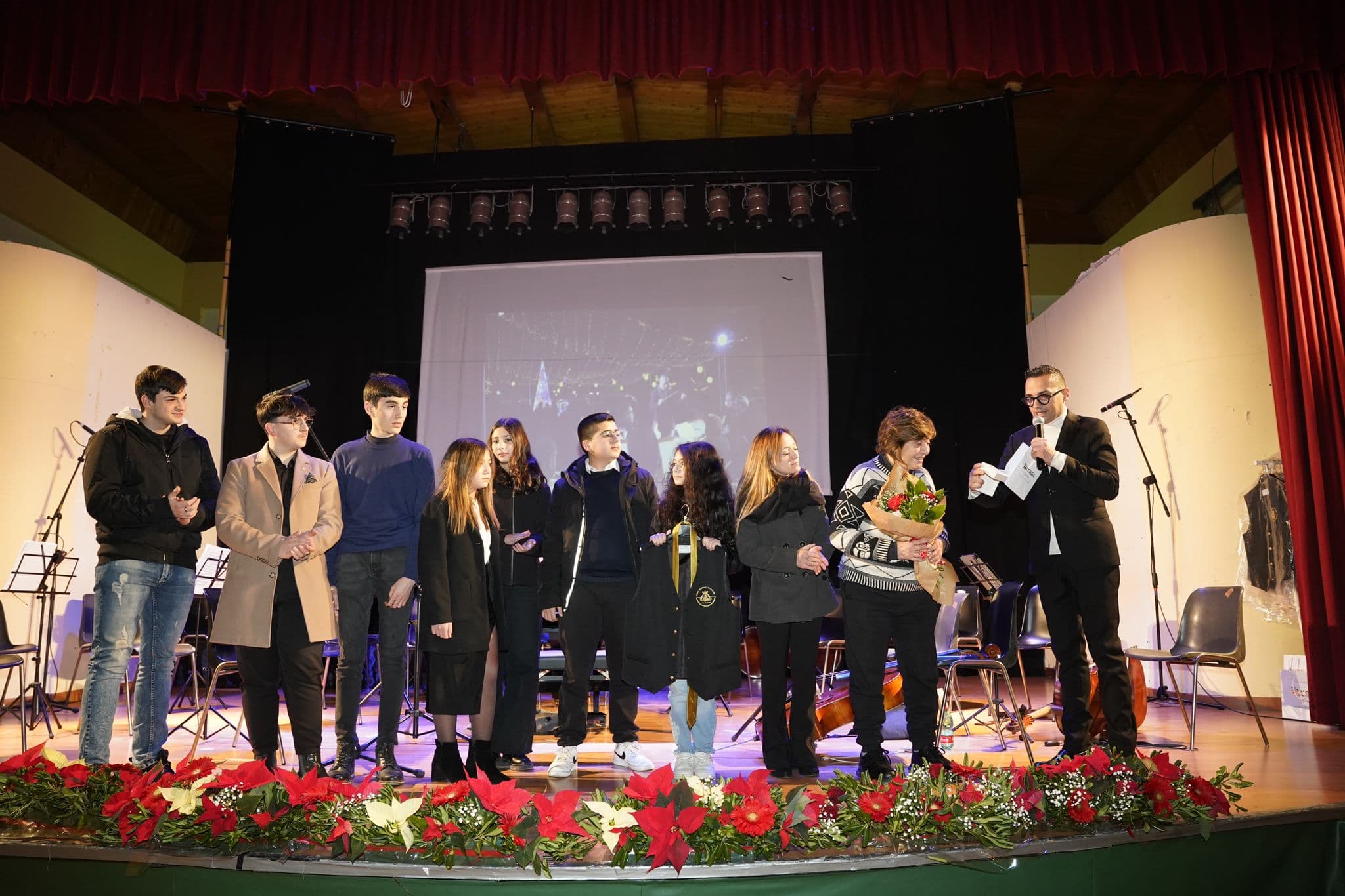 L'esibizione dell'Orchestra Bruzia a Crosia galvanizza la Banda Musicale Puccini