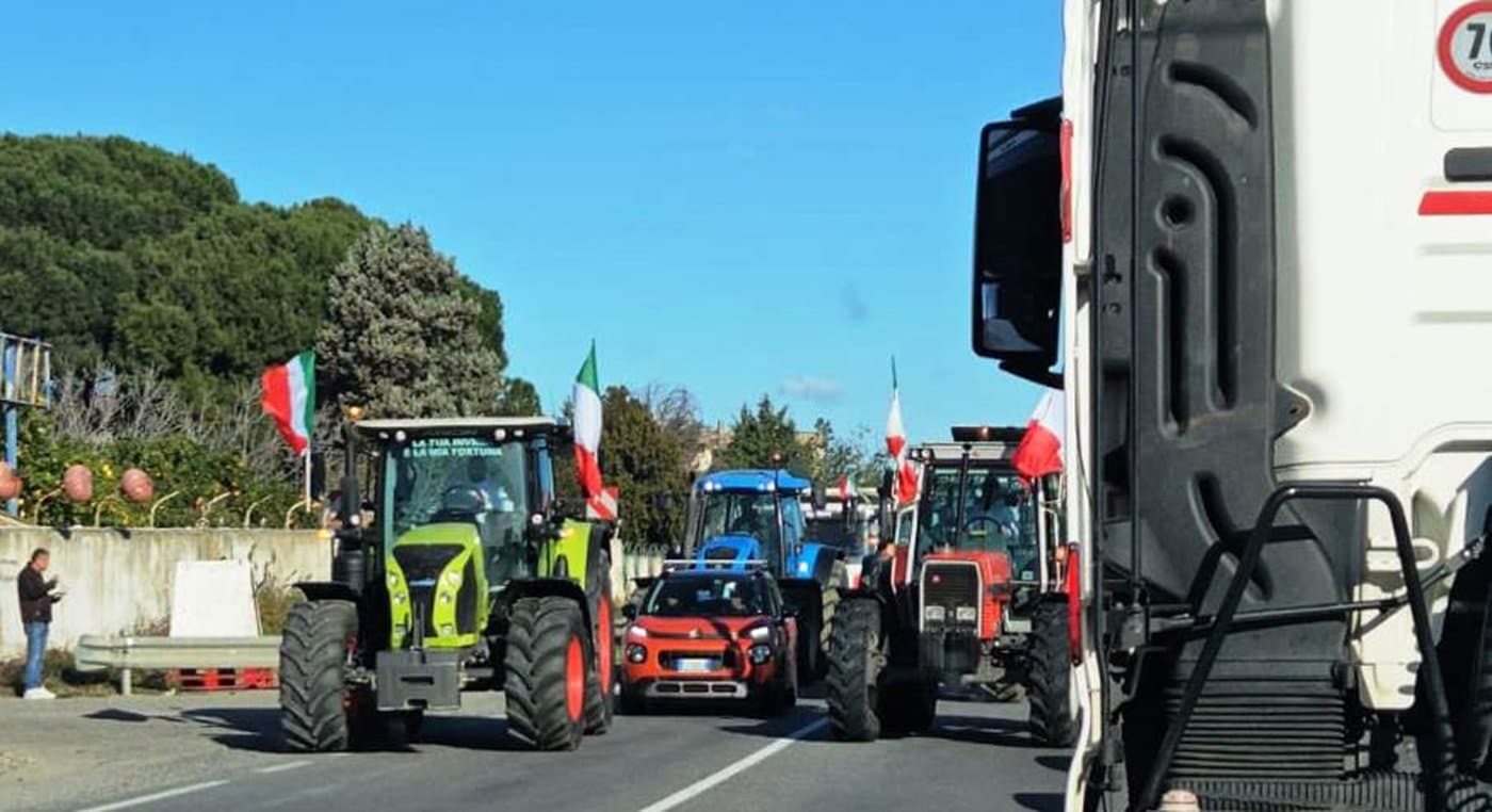 Protesta degli agricoltori, il capogruppo Bevacqua esprime la propria vicinanza