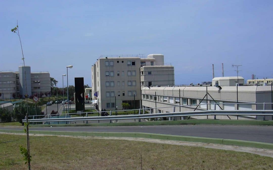 Operazione della Polizia Penitenziaria nel carcere di Ciminata: rinvenuti tre cellulari