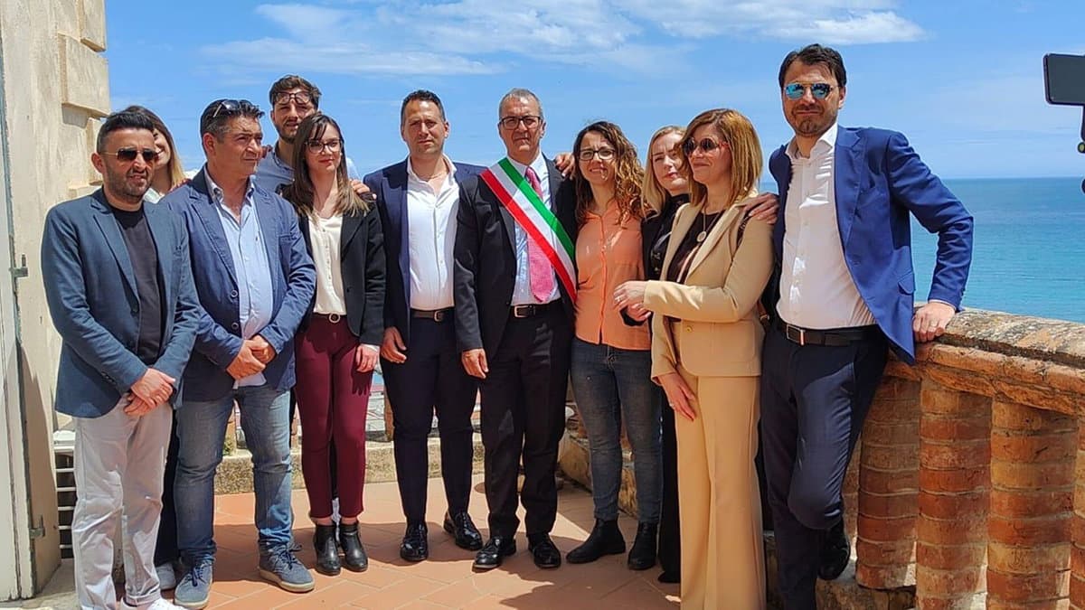 Il Comune di Cariati conferisce il mandato ai suoi legali nella causa promossa dal gruppo "L'alternativa c'è"