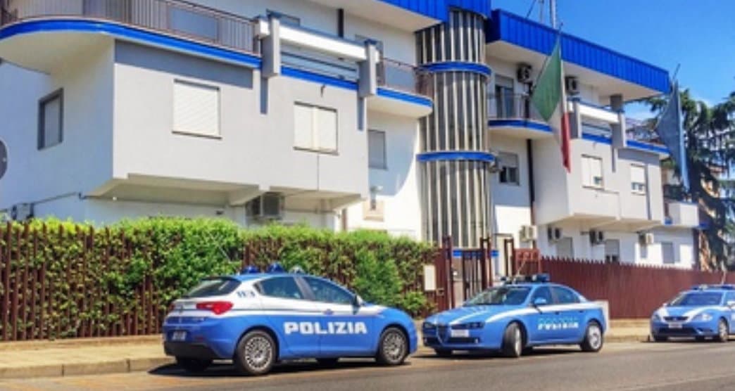Corigliano-Rossano: la Polizia chiude un esercizio pubblico