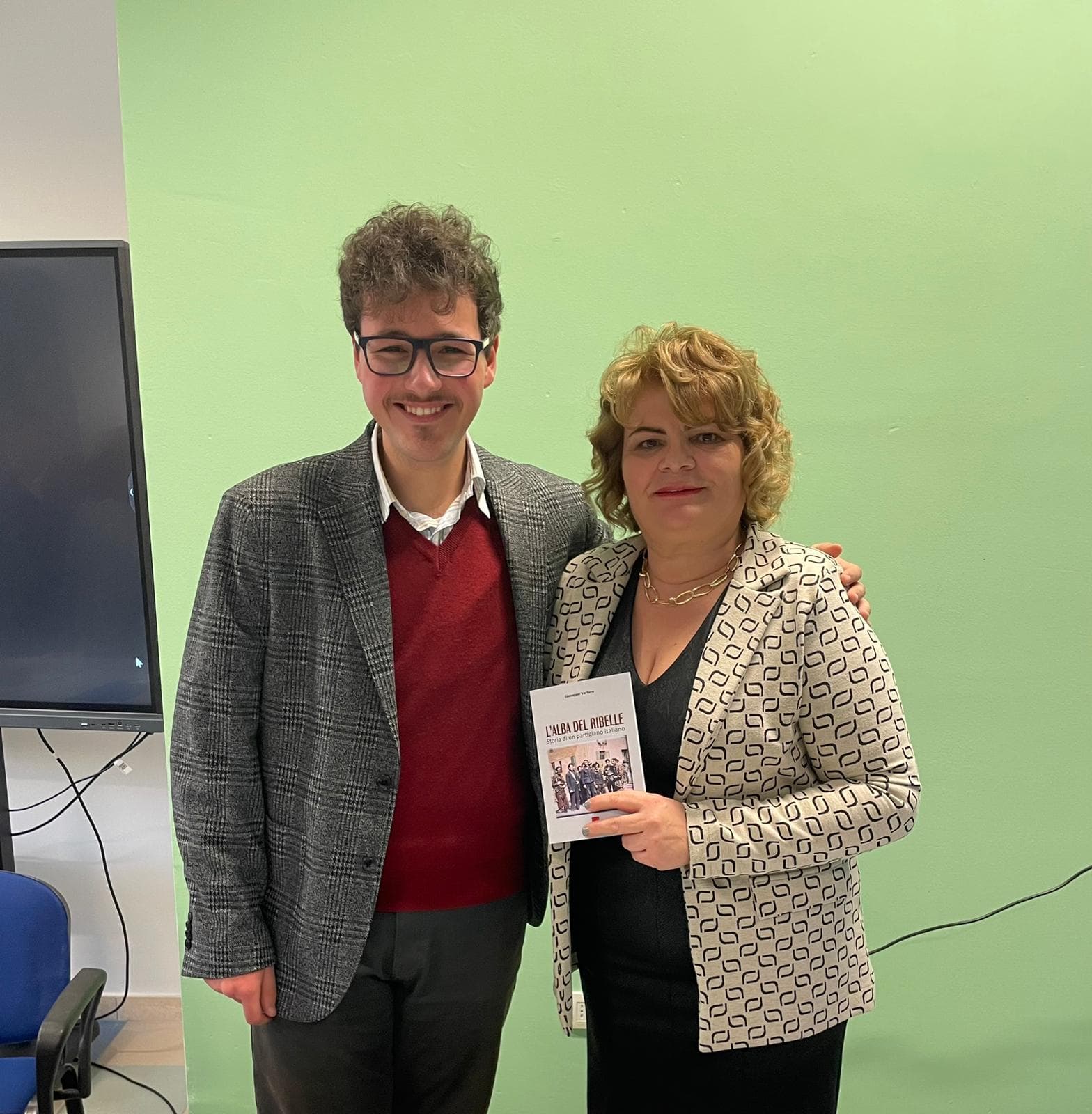 Presentato al Polo liceale di Trebisacce “L’alba del ribelle. Storia di un partigiano italiano” di Giuseppe Varlaro