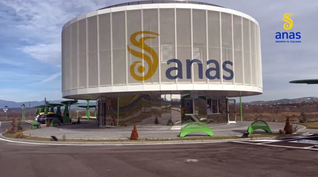 Sull'Autostrada del Mediterraneo è stata completa la "Green Island"