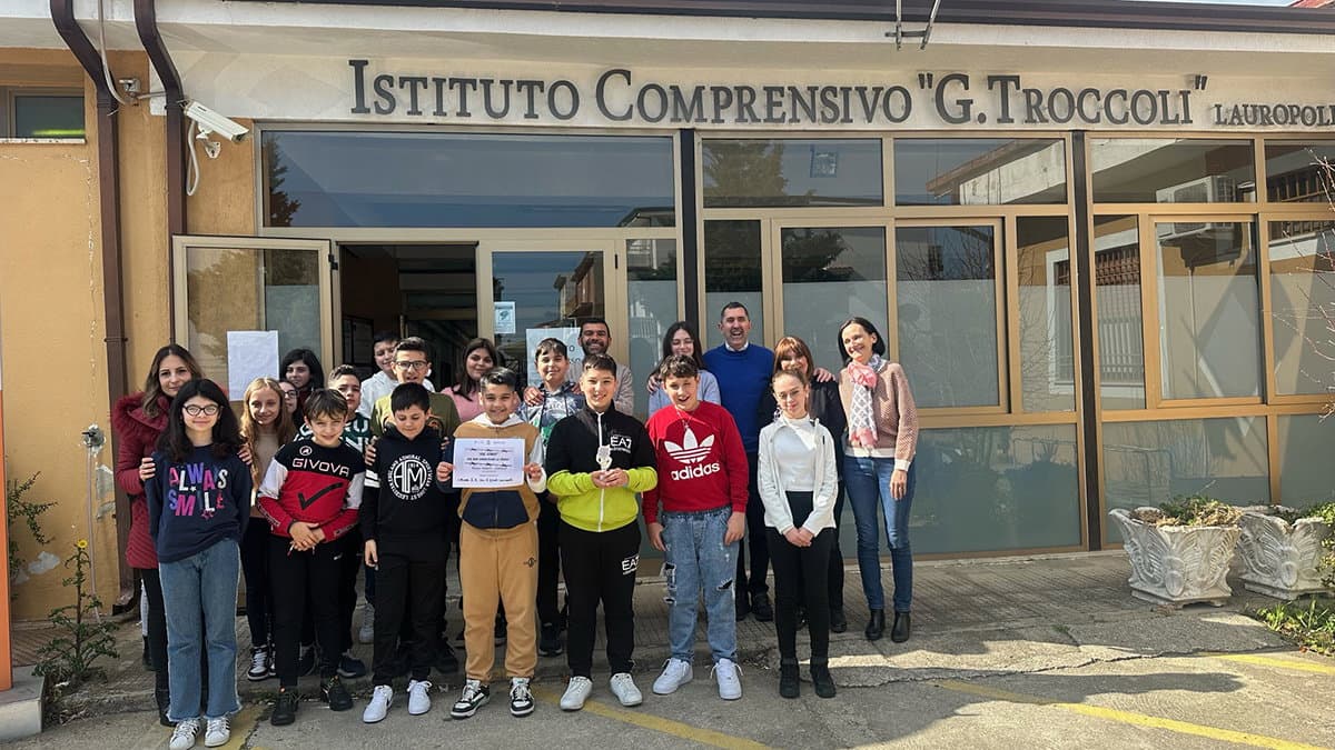 Gli studenti dell'Istituto Troccoli di Lauropoli protagonisti del concorso letterario sulla Shoah