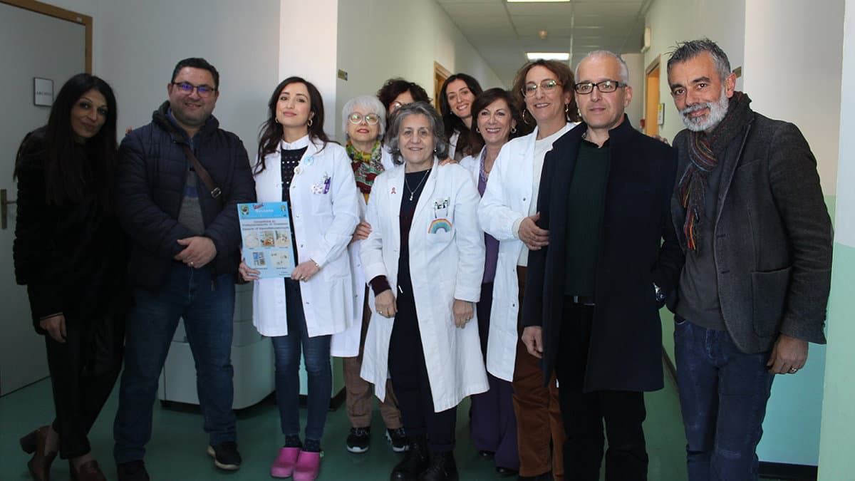 Il Vespa Club "Forciniti" dona un arredamento al Reparto di Neurofisiopatologia