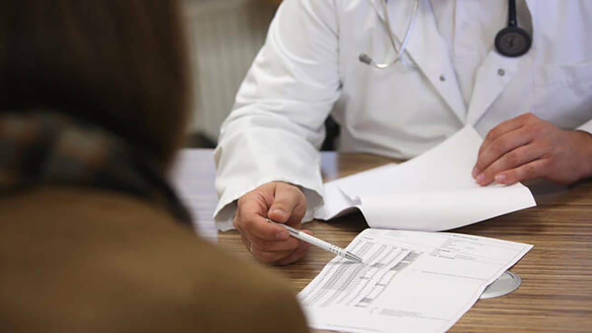 «Assurda e insensata la “crociata” contro il personale sanitario “imboscato”»