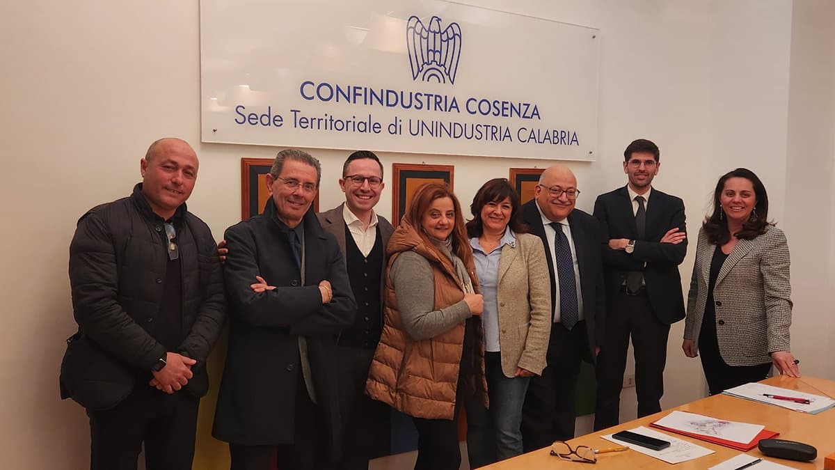 Necessario allungare la stagione turistica e definire il brand Calabria